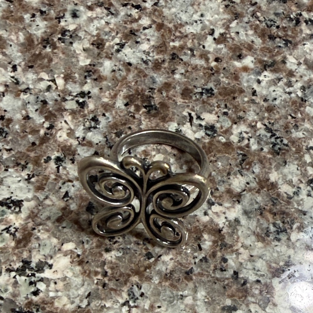 Retired James Avery Butterfly Ring
